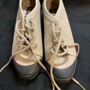 Sporto Womens 7.5 Taupe Beige Canvas Lace Up Sneakers Shoes Classic